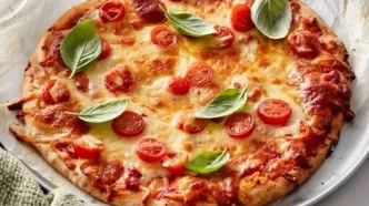 طرز تهیه پیتزا مارگاریتا به روش ایتالیایی و رستورانی