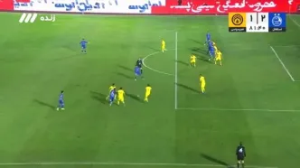 گل دوم استقلال به فجرسپاسی توسط چشمی