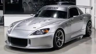 هیولای خیابانی ژاپنی در آمریکا آگهی شد؛ هوندا S2000 چند می‌ارزد؟