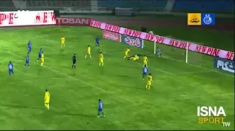 گل سوم استقلال به شمس آذر را ببینید