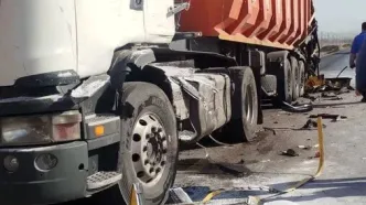 تصادف مرگباز زنجیره ای خودروها در یزد + فیلم