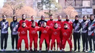 زنان تراکتور به دسته یک صعود کردند