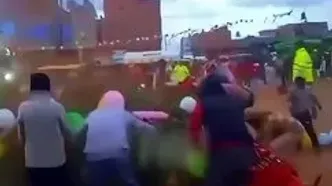 سقوط هولناک درخت آیینی روی یک زن