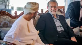 تصاویری از یک نامه در دیدار علی لاریجانی با وزیر امور خارجه عمان