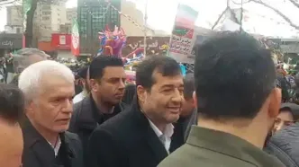 ویدئو: حضور وزیر ورزش و جوانان در راهپیمایی 22 بهمن