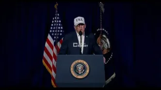 ترامپ: خطاب به مردم بزرگ ایران؛ از خانه‌هایتان خارج نشوید که بمب‌ها همه جا خواهند بود!