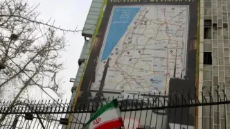 جنجال دیوارنگاره میدان فلسطین در رسانه‌های عبری