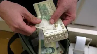 حقوق کارمندان در سال ۱۴۰۵ پلکانی شد| چه کسانی بیشترین افزایش را می‌گیرند