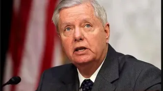 لیندسی گراهام هم ربع پهلوی را ضایع کرد! +فیلم