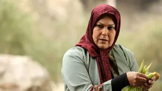 حضور سحر دولتشاهی، مهراوه شریفی نیا و مادرش در عروسی مهرانه مهین ترابی