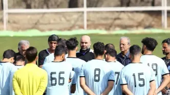 تمرین استقلال با کادر فنی نصفه نیمه