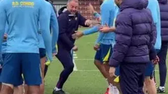 ویدئو: تونل‌ وحشت بازیکنان بارسا به مناسب تولد فلیک