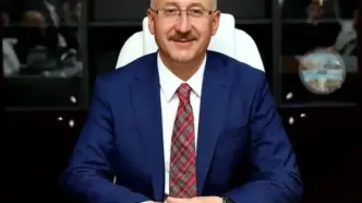 رابطه عشقی ممنوعه برای آقای شهردار!