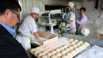 قالیباف: افزایش قیمت نان و بنزین در سال آینده صحت ندارد