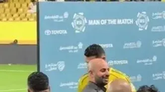 ویدئو: کریستیانو بهترین بازیکن زمین شد