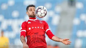 مدافع سرشناس پرسپولیس در لیست مازاد اوسمار؟