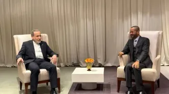 عراقچی با وزیر خارجه عمان دیدار کرد