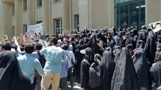 وضعیت بازداشت دانشجویان دانشگاه تهران در تجمع روز گذشته