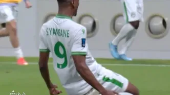 ویدیو| گل اول الاهلی به سپاهان/ فرصت‌طلبی یانزانه روی اشتباه دانشگر