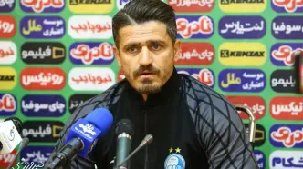 وریا غفوری: برای بازی فردا تمام بازیکنان در دسترس هستند/ کیفیت بد زمین تمرکز تیم را پایین می‌آورد