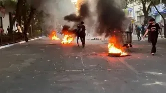 8 پیشنهاد استاد علوم سیاسی برای اصلاح کشور/ از مردم عذرخواهی کنید/ دستگاه قضایی به پرونده بازداشتی ها رنگ "محاربه" ندهد/ کسانی که پدید‌آورنده یک مشکل هستند، نمی‌توانند عامل حل آن مشکل باشند/ در نیروی انسانی ملی-مدیریتی  تجدید‌نظر صورت گیرد