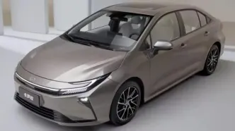 تویوتا کرولا نیوفیس در بازار ایران / عکس