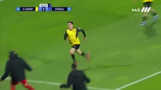 ببینید؛ گل سوم الحسین به استقلال با سوتی دوباره فرعباسی دقیقه 95