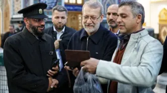 حضور علی لاریجانی در حرم مطهر امام رضا(ع)