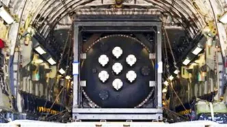 اولین انتقال هوایی رآکتور هسته‌ای انجام شد