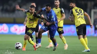 تمایل بازیکن سپاهان به حضور در پرسپولیس/ واکنش نویدکیا به درخواست مدیربرنامه
