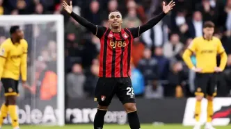 ستاره ۱۹ ساله با قیمت نجومی؛ رقابت غول‌های اروپا برای جذب مهاجم جوان بورنموث