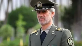 امیر حاتمی فرمانده کل ارتش در سلامت کامل است