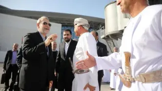 لاریجانی مسقط را به مقصد دوحه ترک کرد
