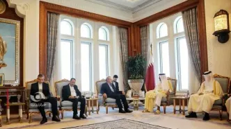 دیدار و گفت‌وگوی لاریجانی با امیر قطر