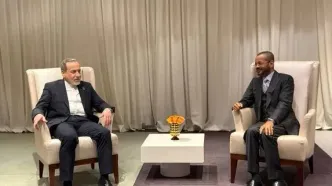 عراقچی با وزیر خارجه عمان دیدار کرد