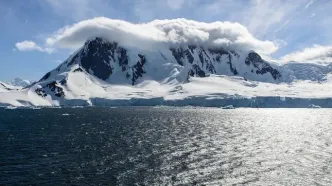چه چیزی زیر یخ‌های قطب جنوب پنهان شده است؟