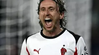 خلاصه بازی پیزا - آث میلان