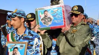 برگزاری مراسم تشییع پیکر شهید خلبان فیروزمند در پایگاه هوایی نوژه/ اشکال فنی، عامل بروز سانحه بود