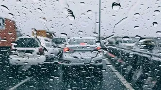 ترافیک سنگین صبحگاهی در اکثر معابر و بزرگراه‌های پایتخت