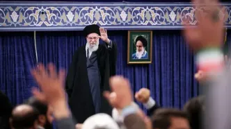 پاسخ حضرت آیت‌الله خامنه‌ای به تهدیدهای ترامپ/ رهبر انقلاب: ما داغدار و عزادار خون‌های ریخته شده در فتنه دی‌ماه هستیم/ به غیر از سردسته‌ها و فتنه‌گران و کسانی که از دشمن پول و اسلحه گرفتند، بقیه همه فرزندان ما هستند