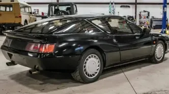 رنو فرانسوی ۶ سیلندر مدل ۱۹۹۰؛ توربو و جذاب