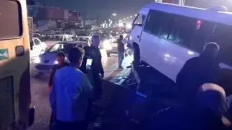 انحراف مینی‌بوس در بزرگراه آیت‌الله سعیدی/ ۱۰ نفر مصدوم شدند