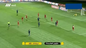 گل سوم گل‌گهر به پرسپولیس توسط لطیفی‌فر / پرسپولیس ۱ - ۳ گل‌گهر