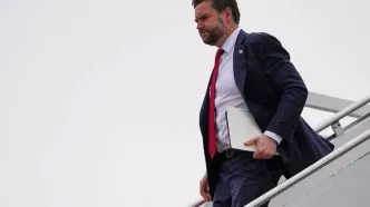 معاون ترامپ: گزینه دیپلماتیک را در قبال ایران ترجیح می‌دهیم