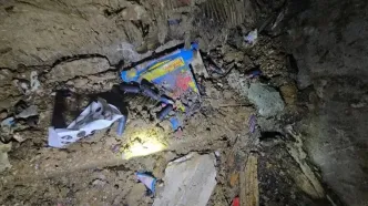 انفجار مرگبار مواد محترقه در خیابان مولوی قبل از چهارشنبه سوری / نجات ۳ مصدوم از زیر آوار