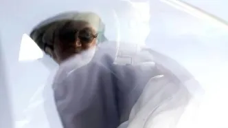 سفر علی لاریجانی به عمان یعنی حاکمیت به تصمیم رسیده است؟