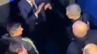 ویدئو: درگیری شدید اسپالتی با داور دربی ایتالیا