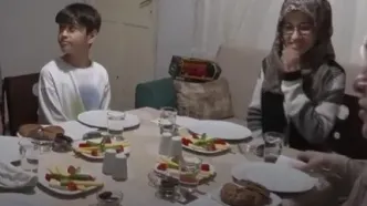 اردوغان و همسرش در ضیافت افطار یک خانواده