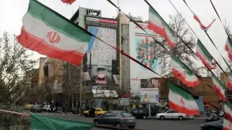 اقدام نمادین دانشجویان دانشگاه تهران با قرار دادن تابوت فرماندهان و ژنرال‌های آمریکایی در راهپیمایی ۲۲ بهمن