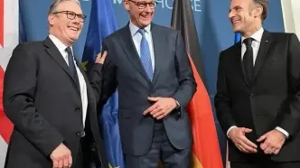 نادیده گرفتن عمدی مکرون توسط صدراعظم آلمان